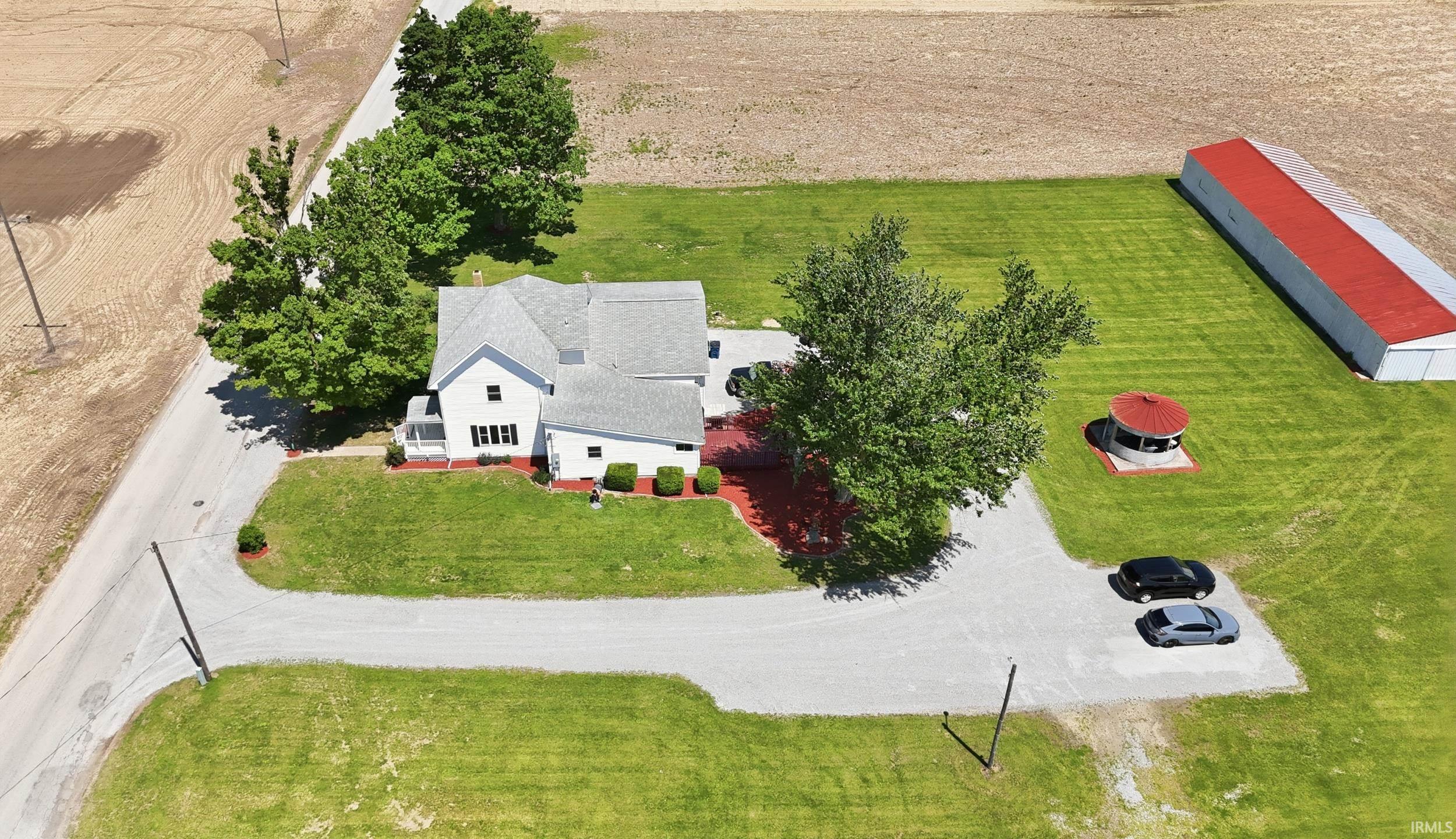 9913 Sampson Road Monroeville, IN 46773 - Photo 3 of 34