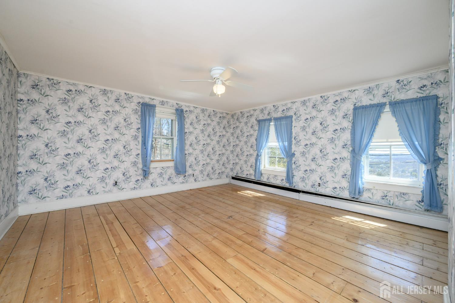 105 Morning Glory Road Warren, NJ 07059 - Photo 18 of 45