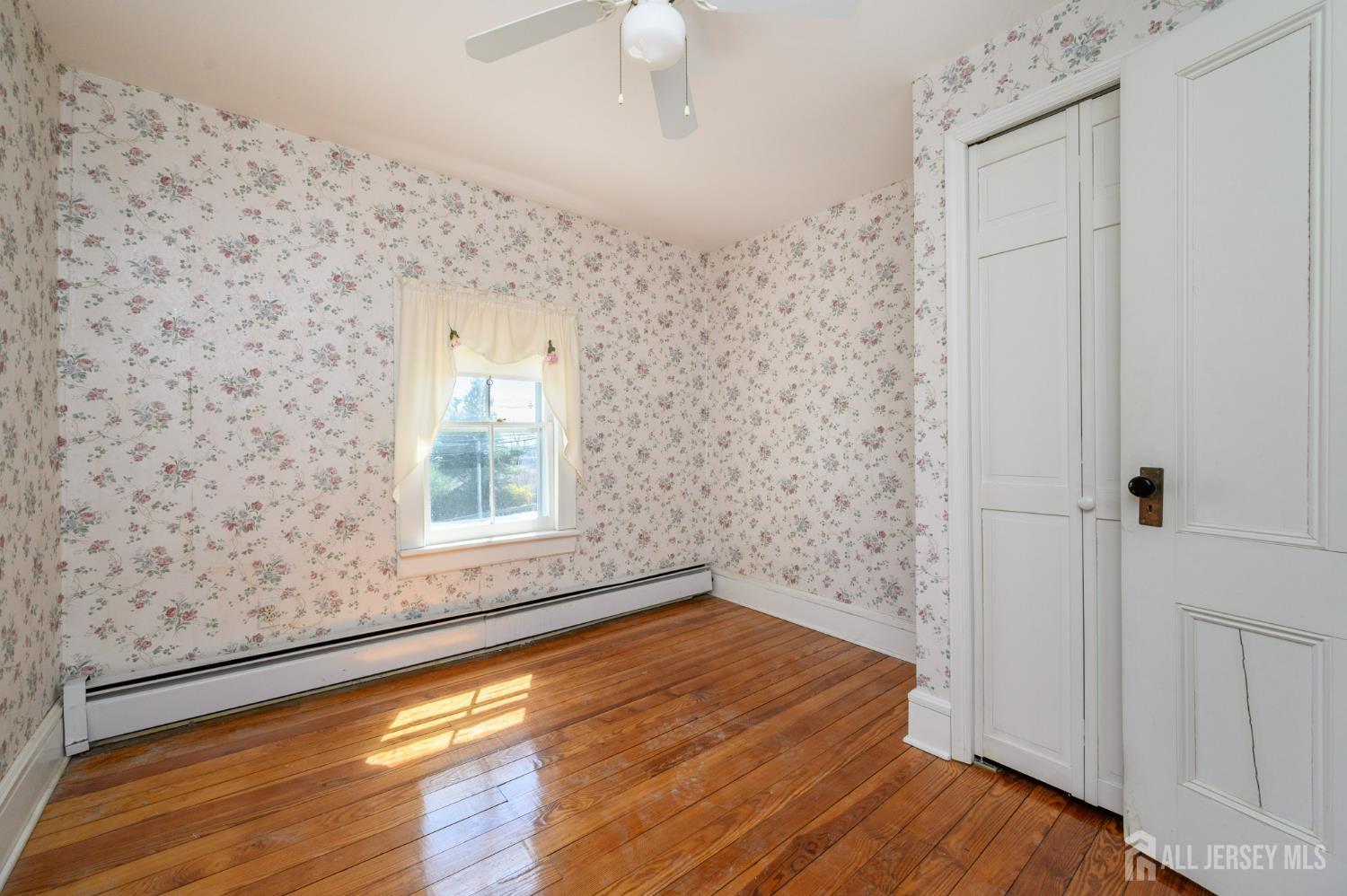 105 Morning Glory Road Warren, NJ 07059 - Photo 20 of 45