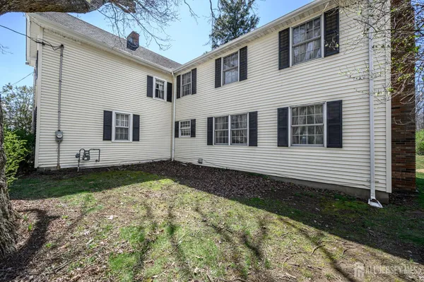 $750,000 | 105 Morning Glory Road, Warren, NJ 07059