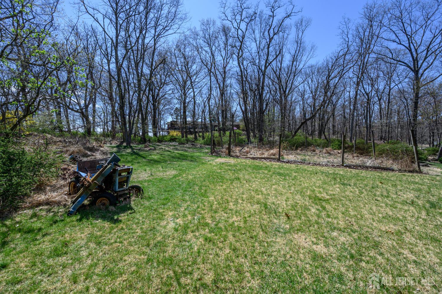 105 Morning Glory Road Warren, NJ 07059 - Photo 34 of 45