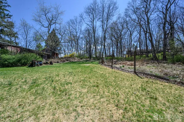 $750,000 | 105 Morning Glory Road, Warren, NJ 07059