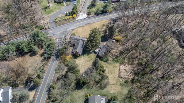 $750,000 | 105 Morning Glory Road, Warren, NJ 07059