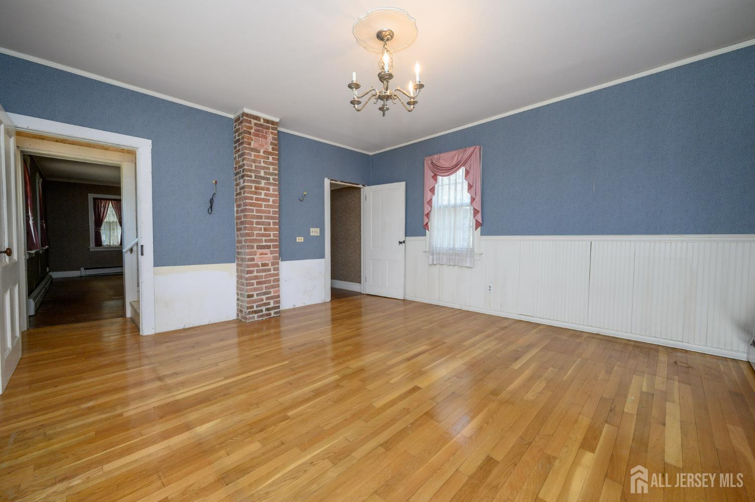 105 Morning Glory Road Warren, NJ 07059 - Photo 5 of 45