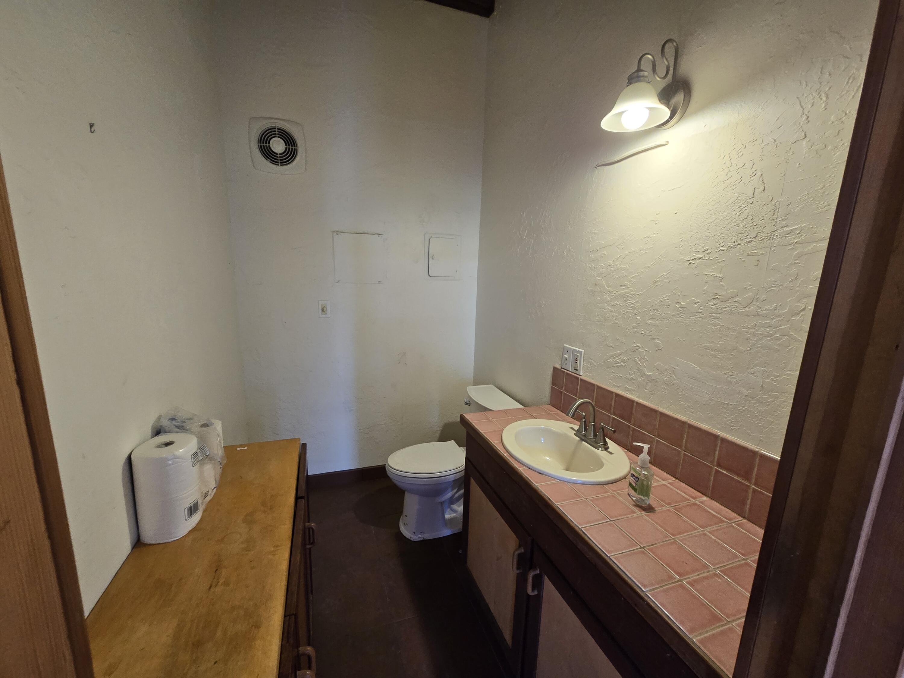 3830 Thomas Road Miranda, CA 95553 - Photo 27 of 82