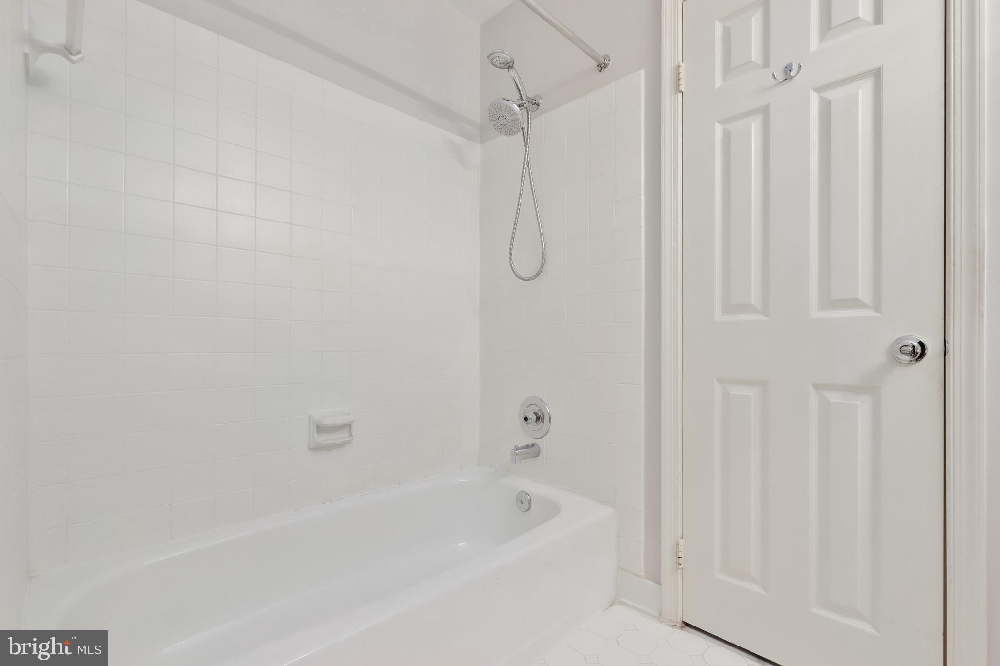 4624 4th Road North Arlington, VA 22203 - Photo 15 of 31 Gallery Image 15