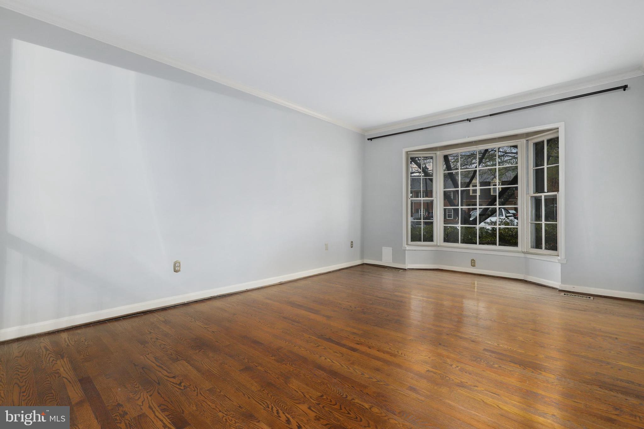 4624 4th Road North Arlington, VA 22203 - Photo 3 of 31 Gallery Image 3