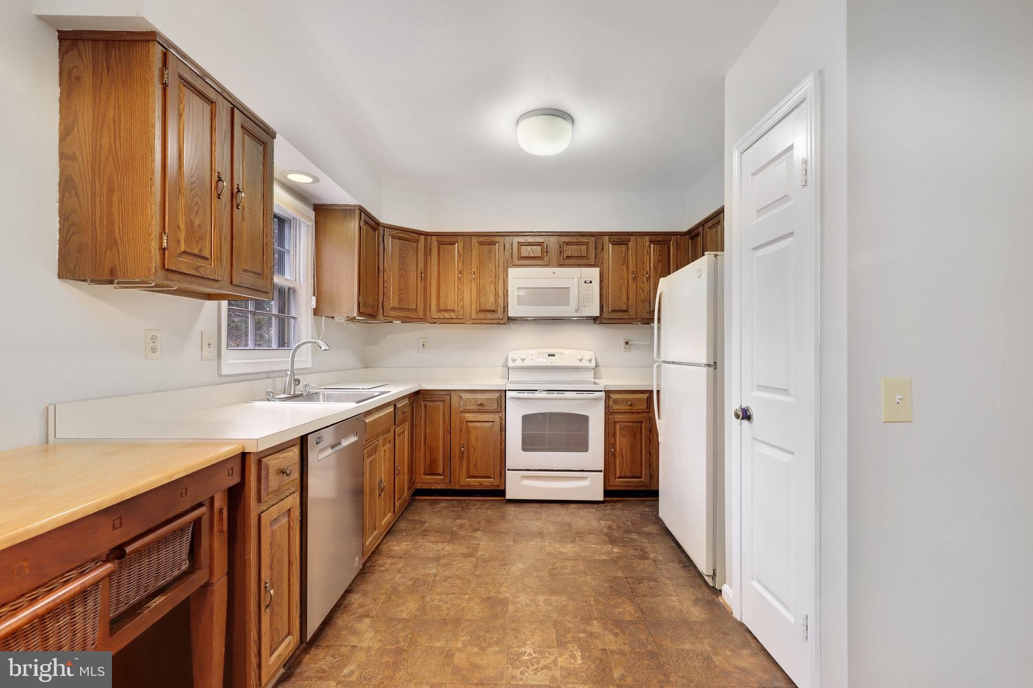 4624 4th Road North Arlington, VA 22203 - Photo 6 of 31 Gallery Image 6