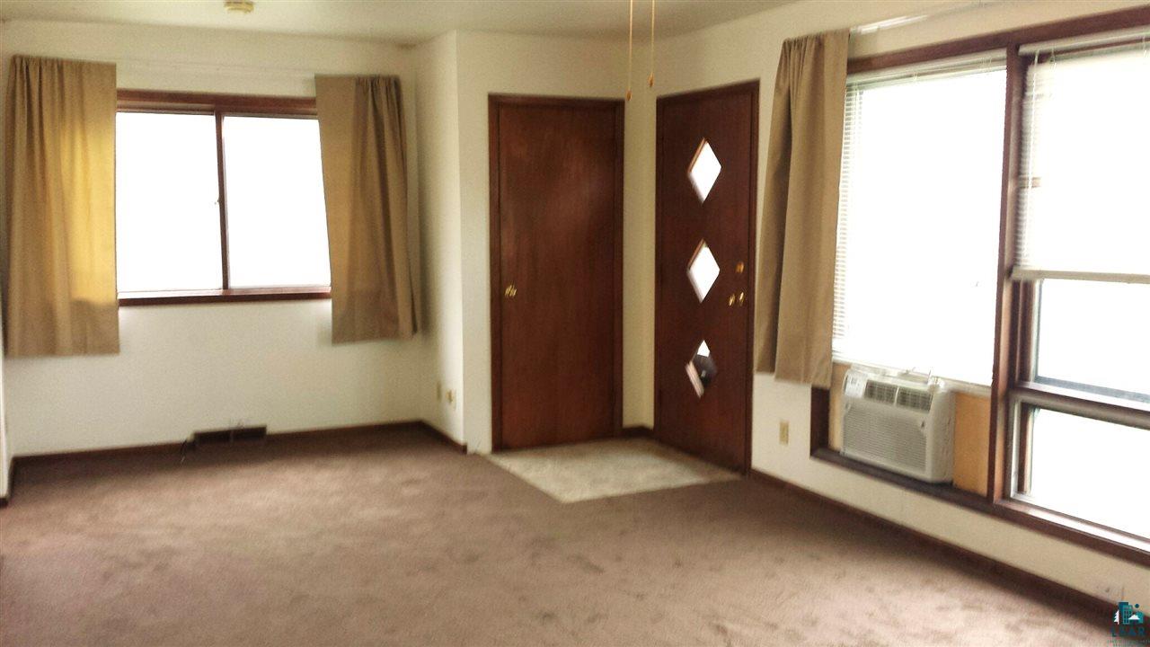 3525 Martin Road Duluth, MN 55803 - Photo 5 of 24