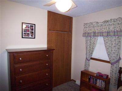 1406 Springdale Drive Clinton, IA 52732 - Photo 16 of 20 Gallery Image 16