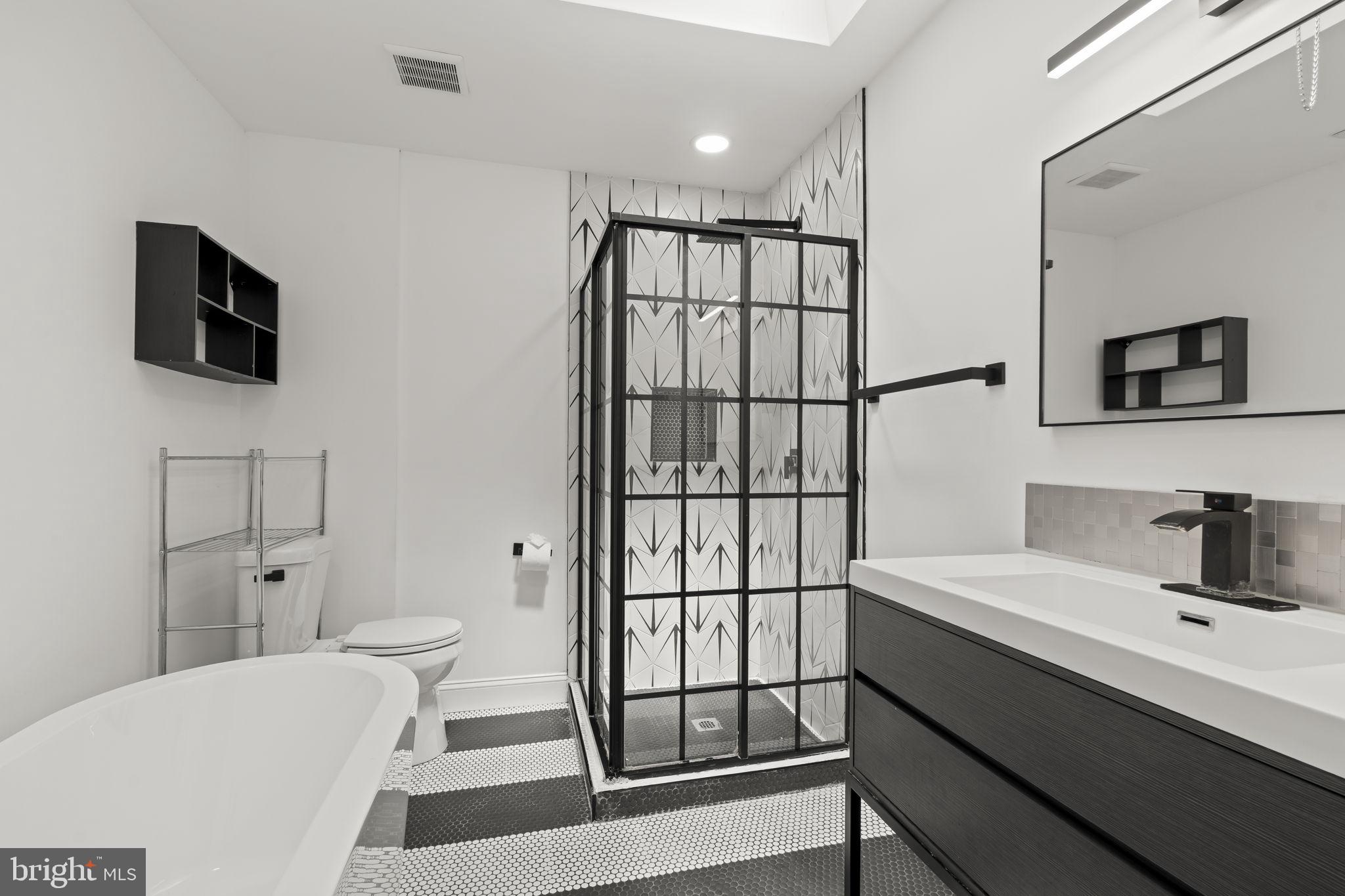 2118 North Wanamaker Street Philadelphia, PA 19131 - Photo 21 of 33