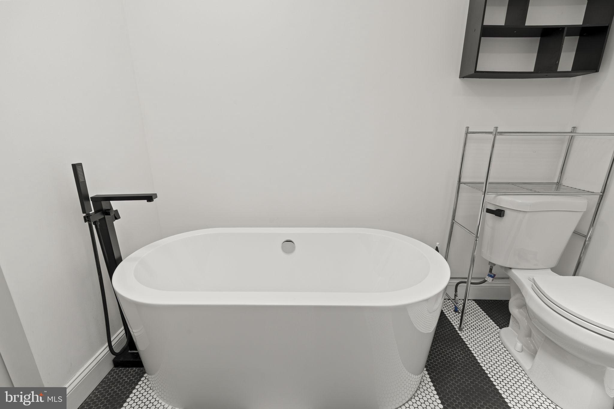 2118 North Wanamaker Street Philadelphia, PA 19131 - Photo 22 of 33