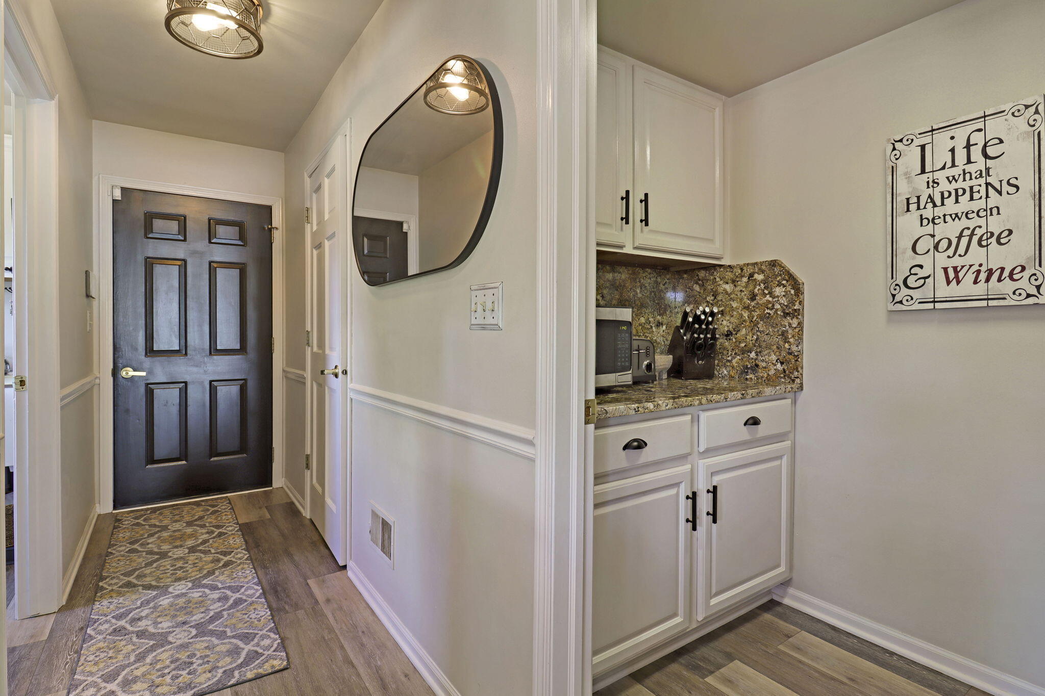 4366 86th Street Pleasant Prairie, WI 53142 - Photo 19 of 49 Hall