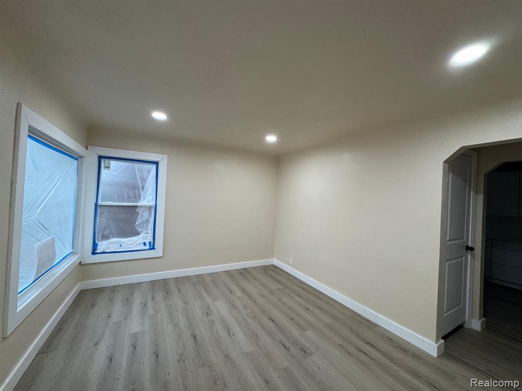 1338 Helen Street Inkster, MI 48141 - Photo 8 of 21