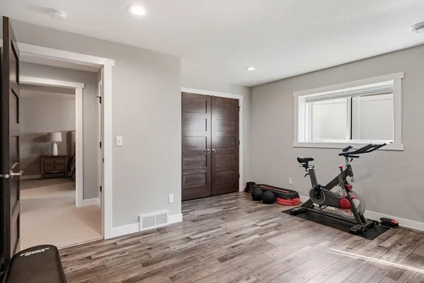 $625,000 | 614 Forest View Drive, Holmen, WI 54636