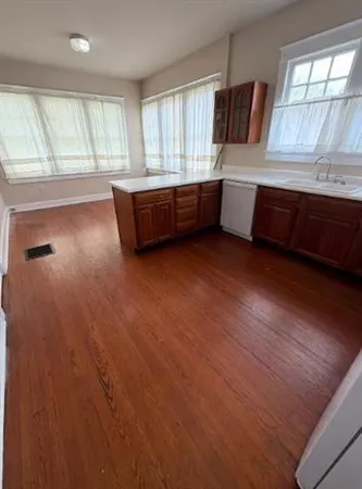 $2,500 | 1515 Brockenbraugh Street, Metairie, LA 70005