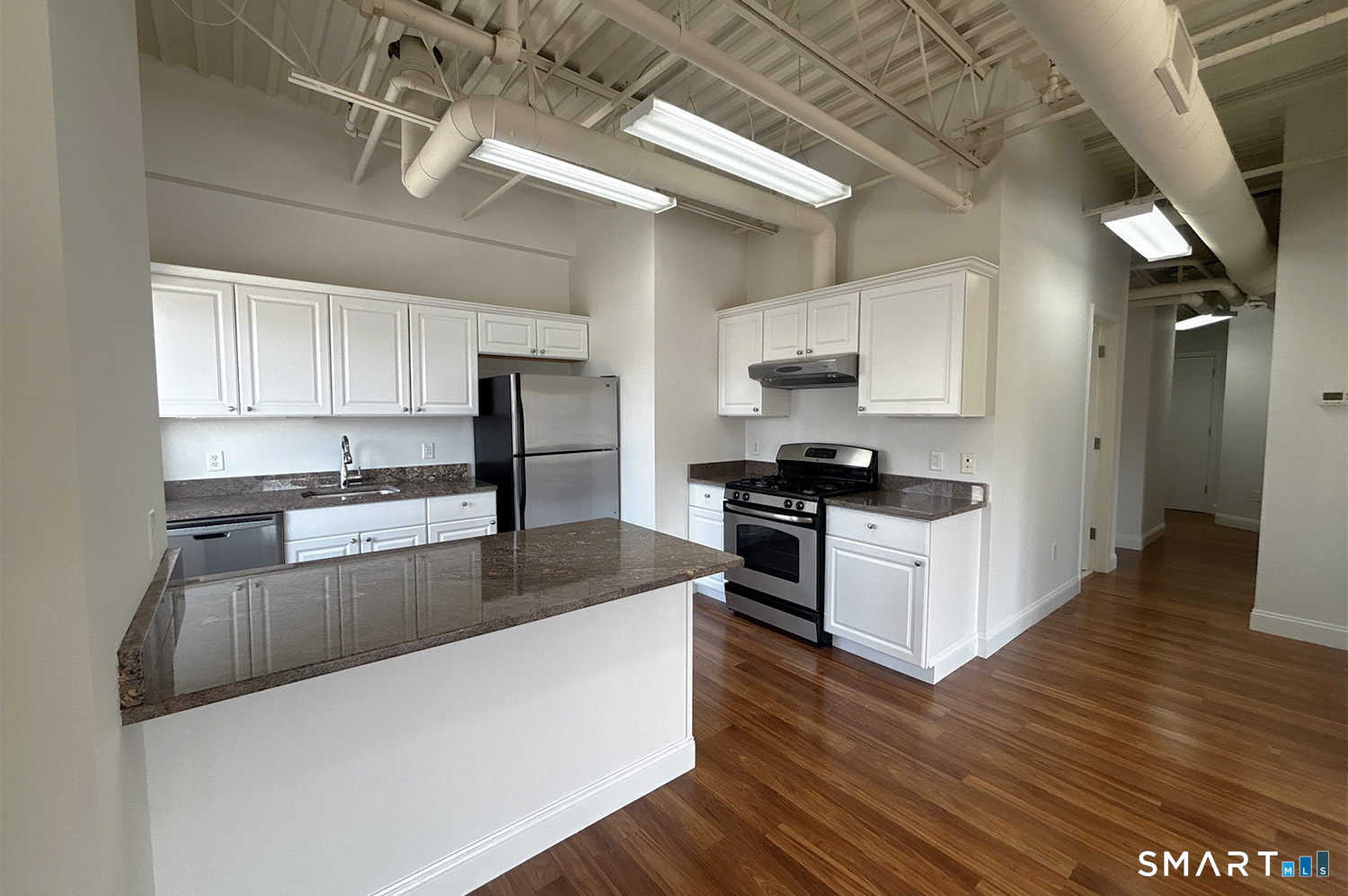 1139 Post Road, Unit 2A Fairfield, CT 06824 - Photo 7 of 17