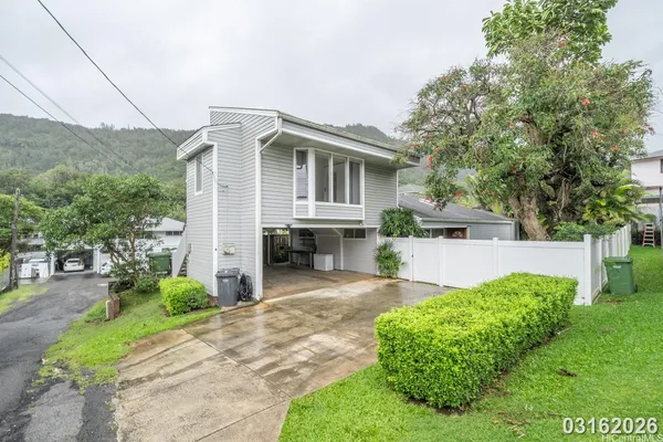 $4,500 | 2752 Kalihi Street, Unit B, Honolulu, HI 96819