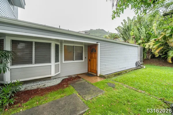 $4,500 | 2752 Kalihi Street, Unit B, Honolulu, HI 96819