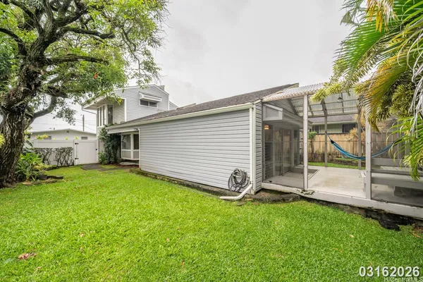 $4,500 | 2752 Kalihi Street, Unit B, Honolulu, HI 96819