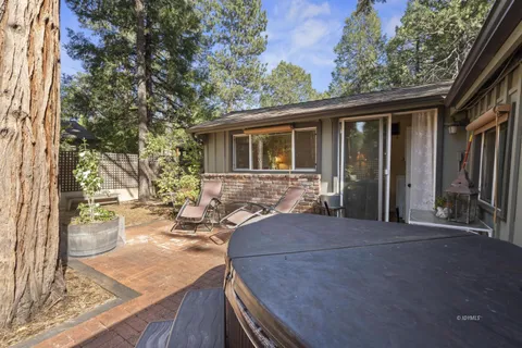 $399,000 | 53555 Marian View Drive, Idyllwild, CA 92549