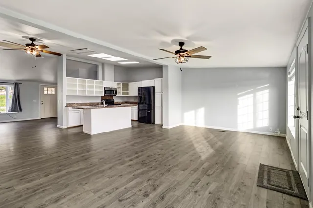 $445,000 | 3814 Lakeview Drive, Ione, CA 95640