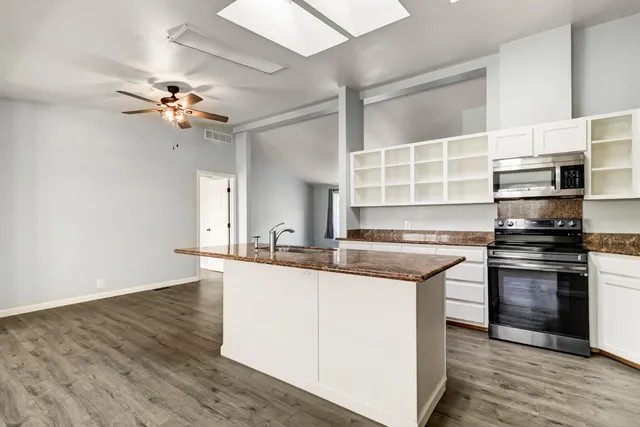 $445,000 | 3814 Lakeview Drive, Ione, CA 95640