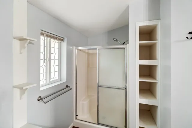 $445,000 | 3814 Lakeview Drive, Ione, CA 95640