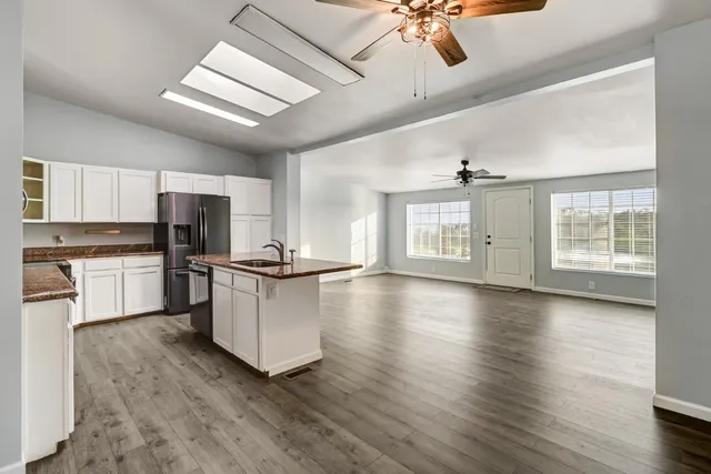 $445,000 | 3814 Lakeview Drive, Ione, CA 95640