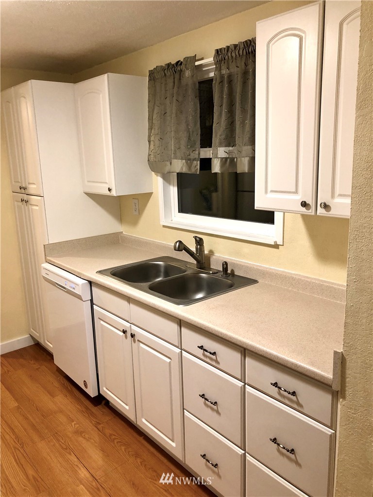 538 North Clark Road Moses Lake, WA 98837 - Photo 5 of 25 Gallery Image 5
