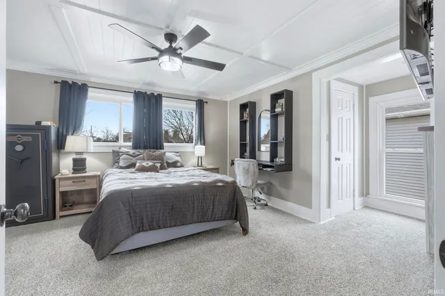 $194,900 | 1303 North Jefferson Street, Huntington, IN 46750