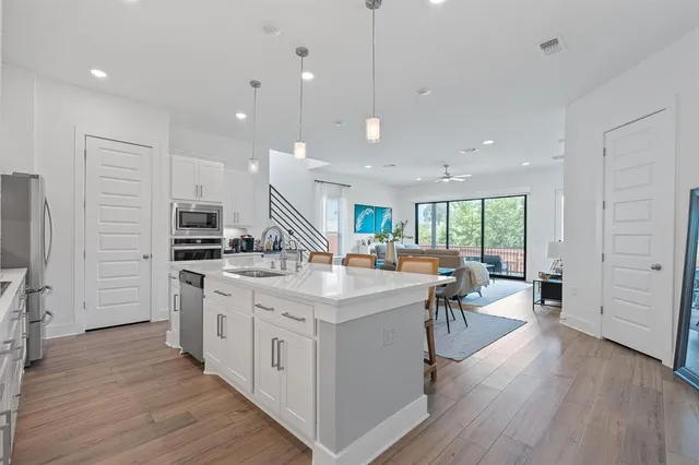 $3,300 | 16913 Adoro Drive, Manor, TX 78653