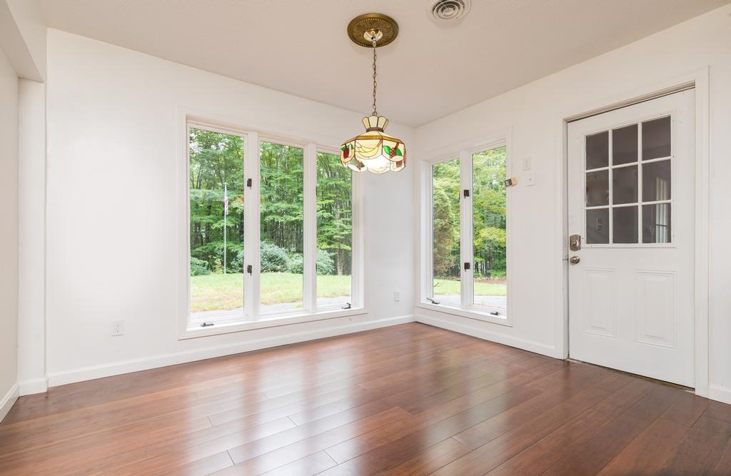 11 Oldham Road Hampstead, NH 03841 - Photo 12 of 39