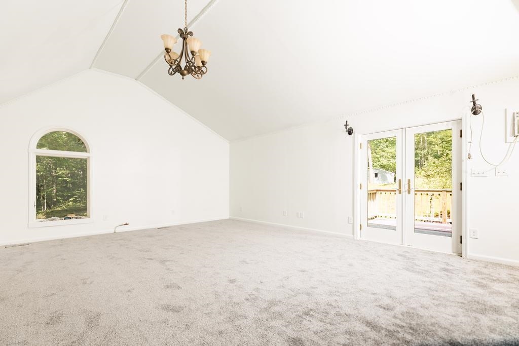 11 Oldham Road Hampstead, NH 03841 - Photo 27 of 39