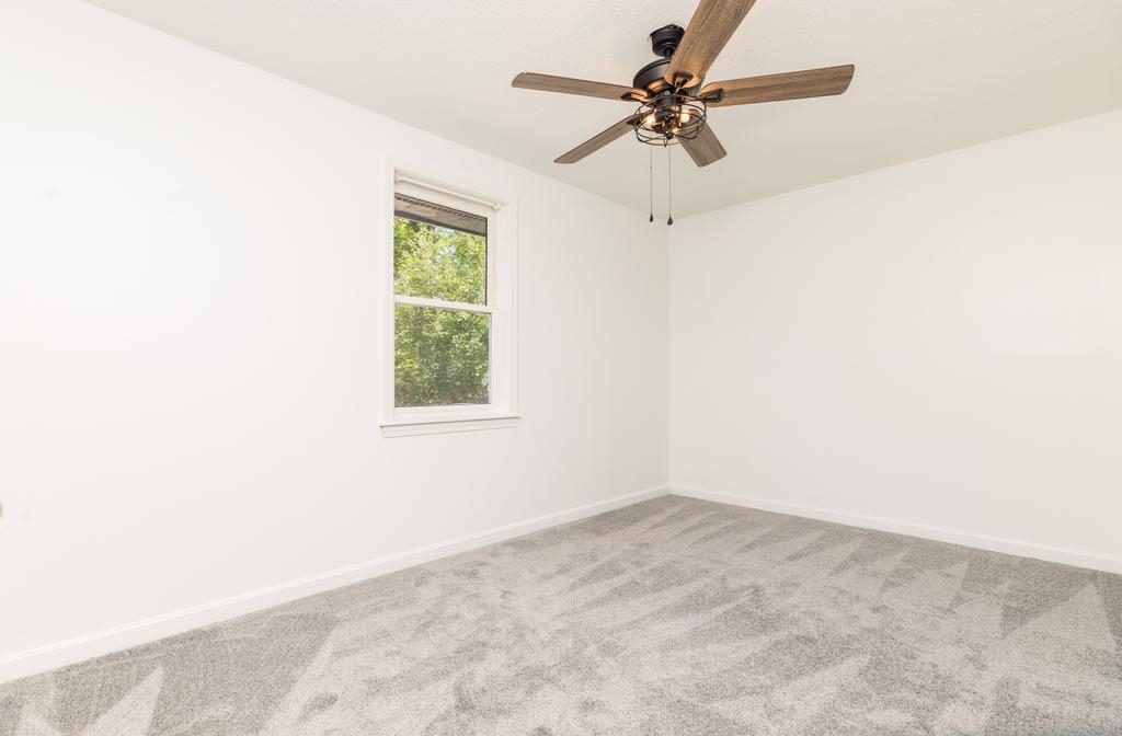 11 Oldham Road Hampstead, NH 03841 - Photo 28 of 39