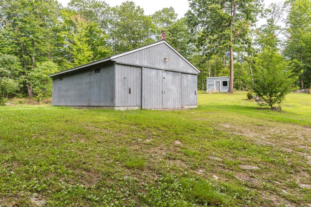 11 Oldham Road Hampstead, NH 03841 - Photo 36 of 39