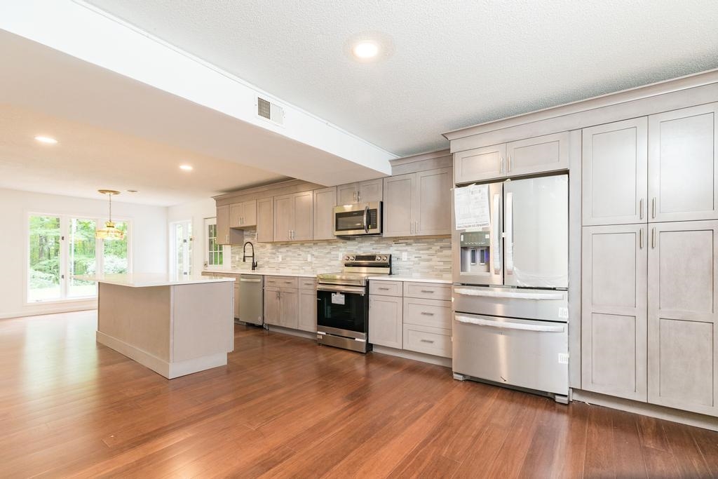 11 Oldham Road Hampstead, NH 03841 - Photo 8 of 39