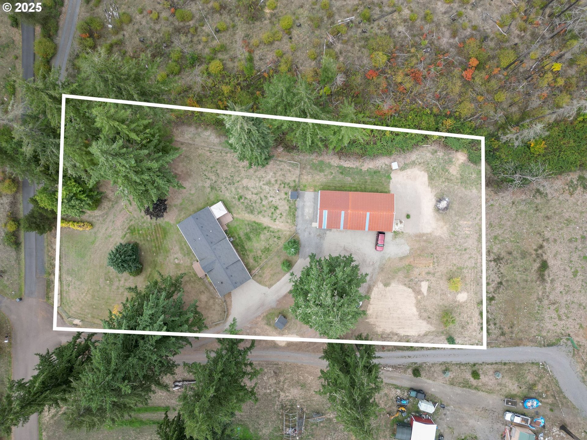 40219 North Dogwood Road Mill City, OR 97360 - Photo 45 of 47 a view of a glass door and mountain view