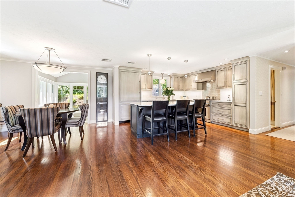 45 Forest Ridge Road Weston, MA 02493 - Photo 2 of 42