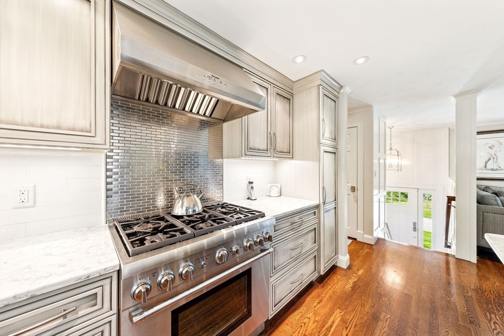 45 Forest Ridge Road Weston, MA 02493 - Photo 8 of 42