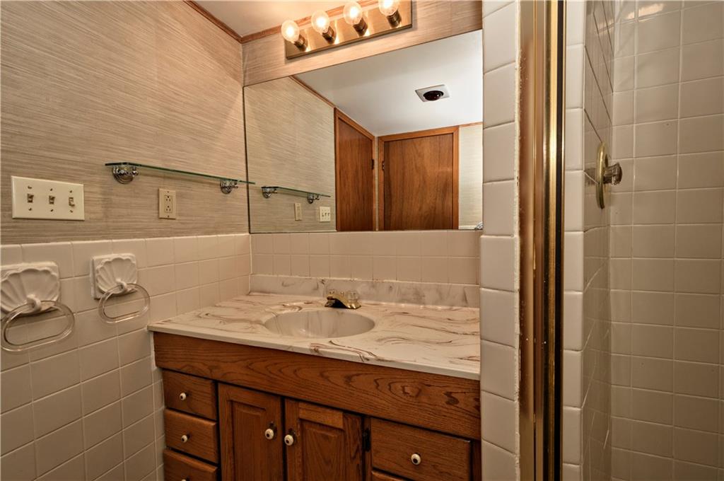 114 Springdale Road Venetia, PA 15367 - Photo 17 of 25 Gallery Image 17
