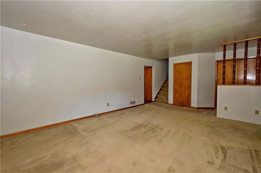 114 Springdale Road Venetia, PA 15367 - Photo 7 of 25 Gallery Image 7