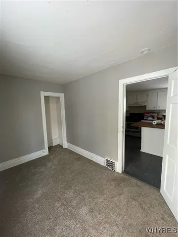 $1,400 | 113 Greenwood Place, Buffalo, NY 14213