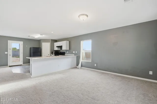 $1,700 | 1225 9th Place, Coolidge, AZ 85128