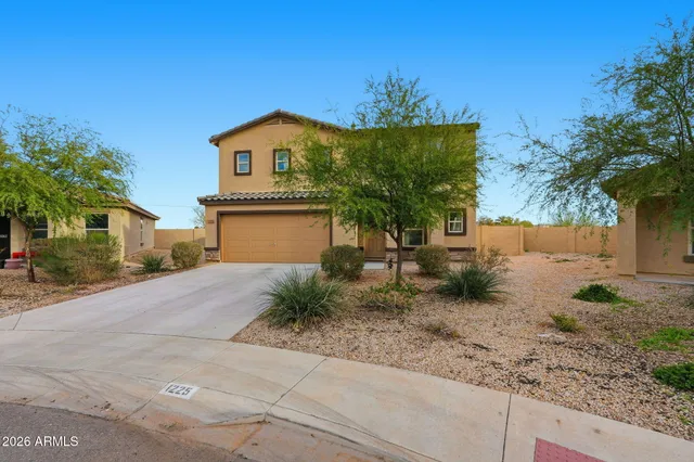 $1,700 | 1225 9th Place, Coolidge, AZ 85128