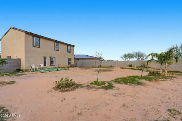 $1,700 | 1225 9th Place, Coolidge, AZ 85128