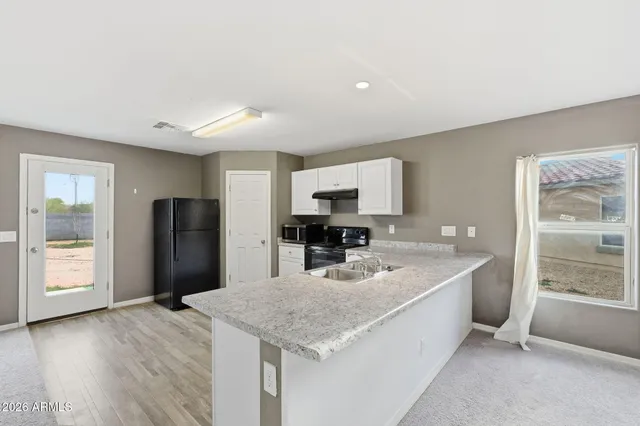 $1,700 | 1225 9th Place, Coolidge, AZ 85128