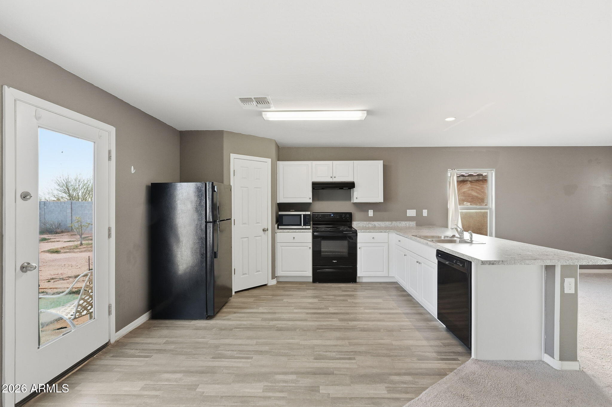 1225 9th Place Coolidge, AZ 85128 - Photo 8 of 36 Kitchen
