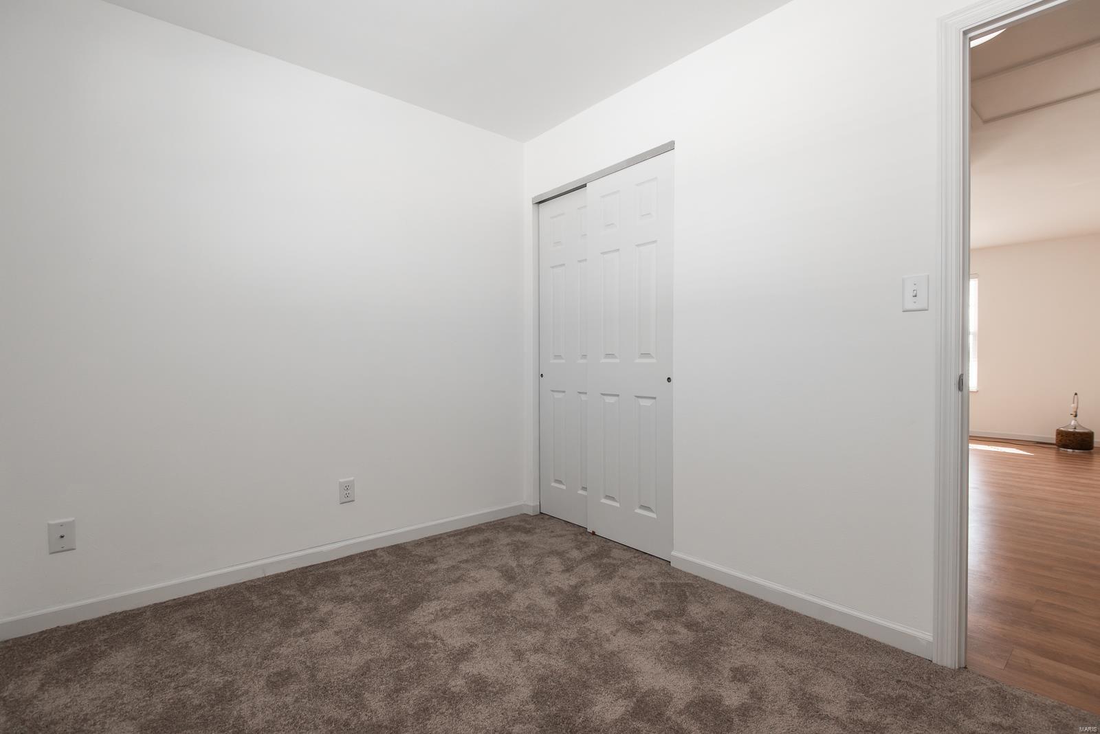 11 Sunnyfield Road St. Peters, MO 63376 - Photo 17 of 26