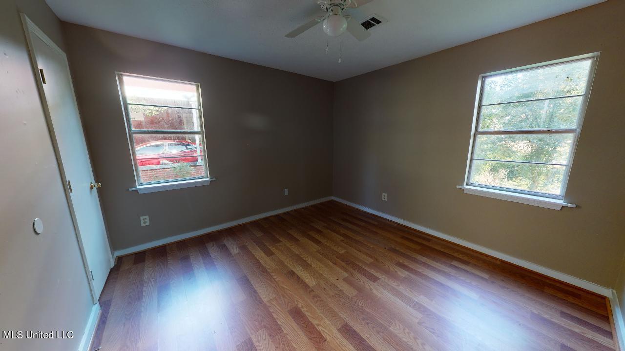430 Lawrence Road Jackson, MS 39206 - Photo 6 of 12 430 Lawrence